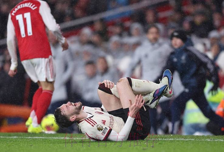 利物浦官宣布拉德利膝盖重伤将手术 媒体曝本赛季报销 利物浦官宣布拉德利膝盖重伤将手术 媒体曝本赛季报销